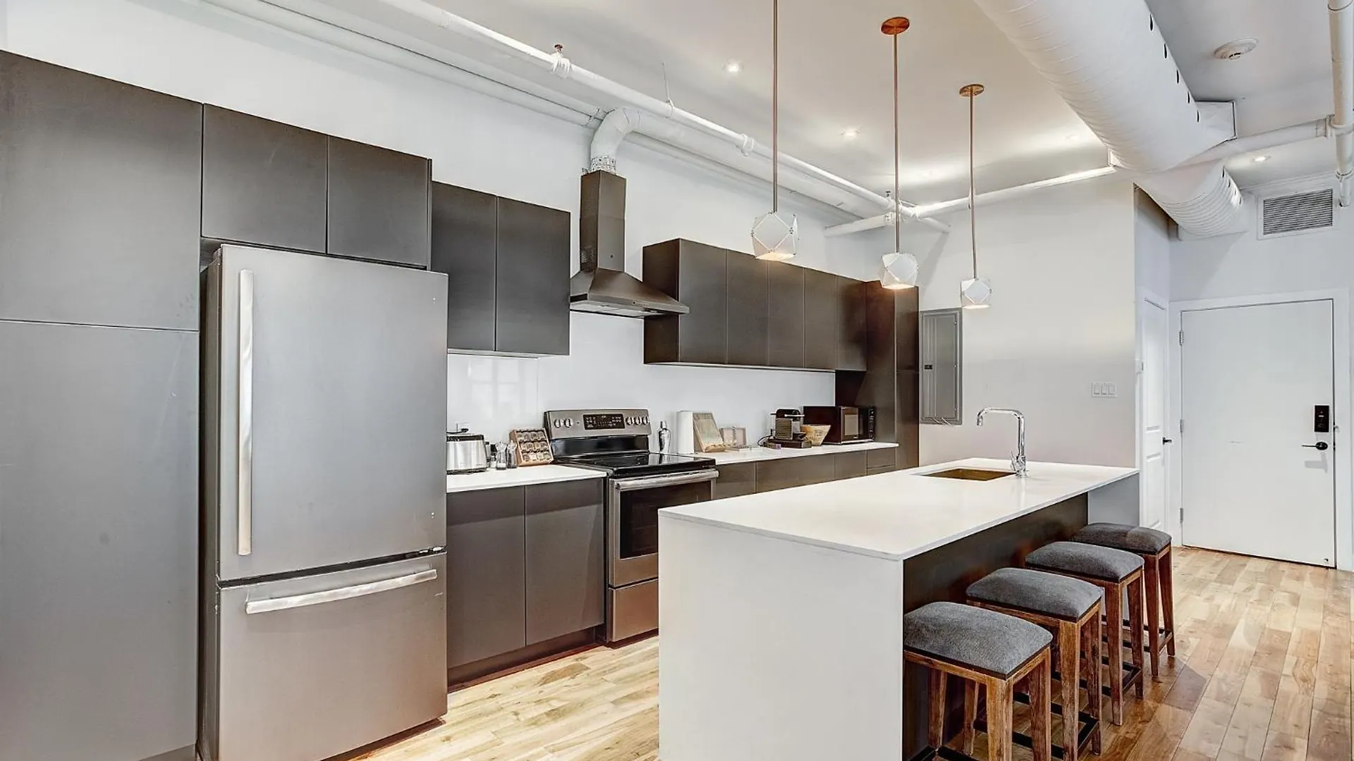 Saint Sulpice Lofts By Bakan - Old Montréal 0*,  Canada